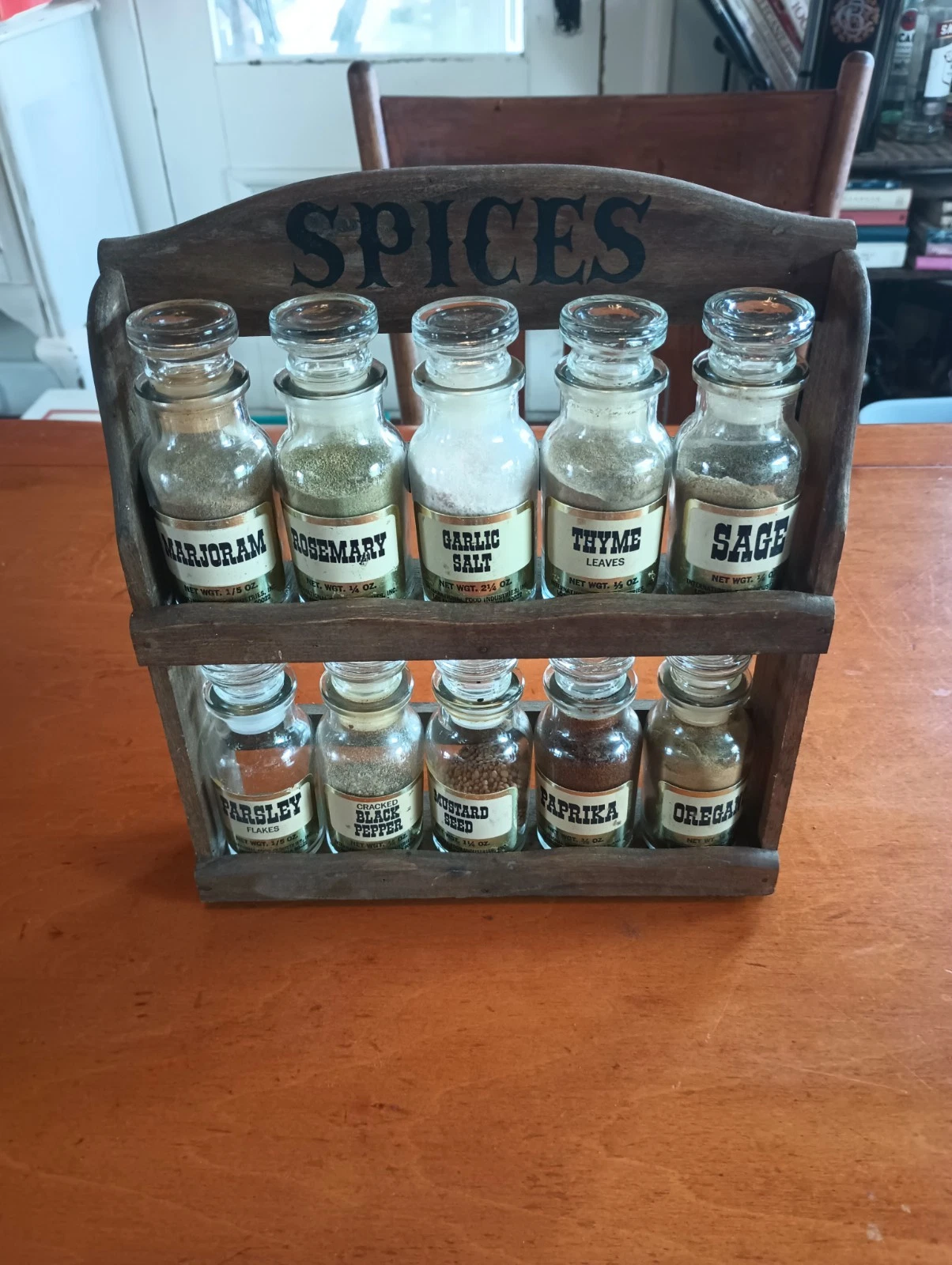 Vintage Wood Spice Rack Mexico Made w/ 10 Glass Spice Jars Made in Japan.