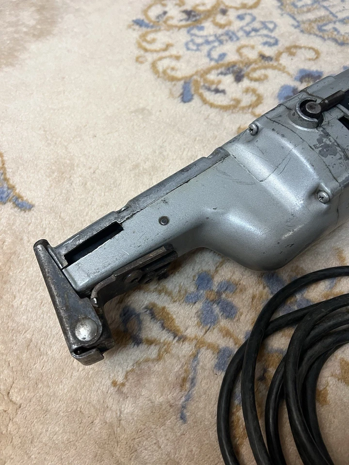 Vtg PORTER CABLE Model 629 Tiger Saw HEAVY DUTY RECIPROCATING Variable Speed - Image 4 of 4