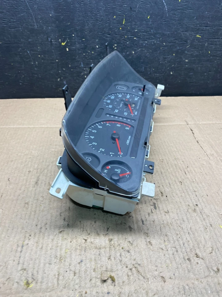 1992 to 1997 Subaru SVX Speedometer Cluster Gauge R6175 DG - Image 2 of 4