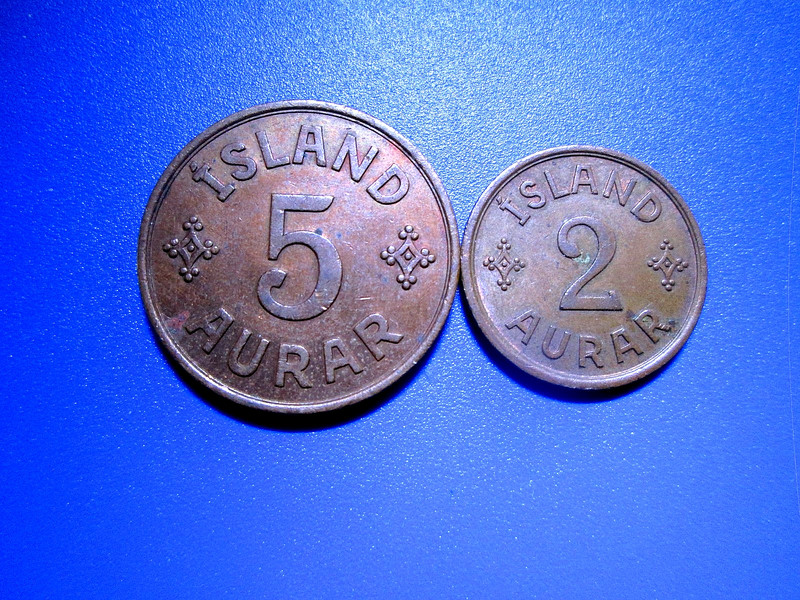 (X2) Iceland 1942 2 Aurar & 5 Aurar (World War II)  About Uncirculated