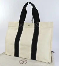 Auth HERMES Fourre Tout Bora Bora Off-White and Black Canvas Tote Bag #61710