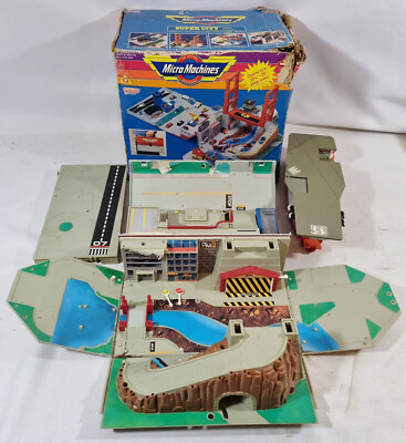 Micro Machines Ville Des Micros Gig – Galoob – Jouet Années 80 – Boîte à Outils – Micra