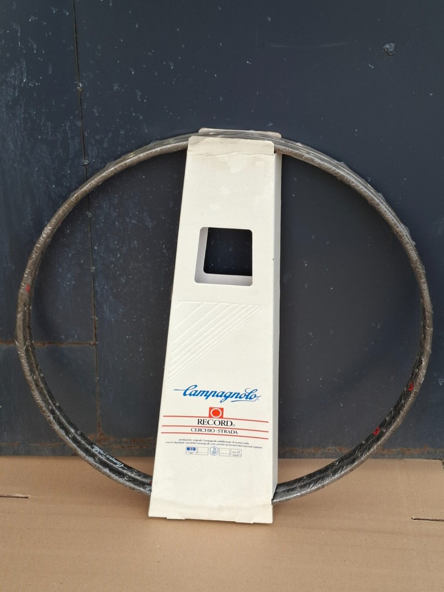 Campagnolo Retro NIB NOS Record Strada 700c x22mm 32H Rim set
