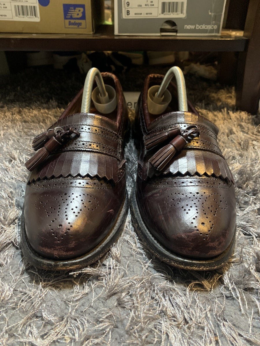 Allen Edmonds Shoes Men display picture 1