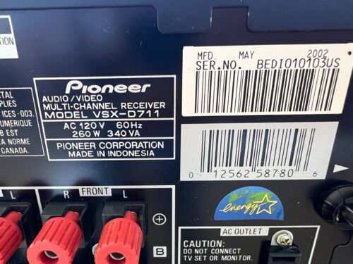 Pioneer VSX-D711 Receiver - Picture 2 of 6