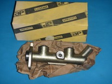 Maître-cylindre de frein Renault R5