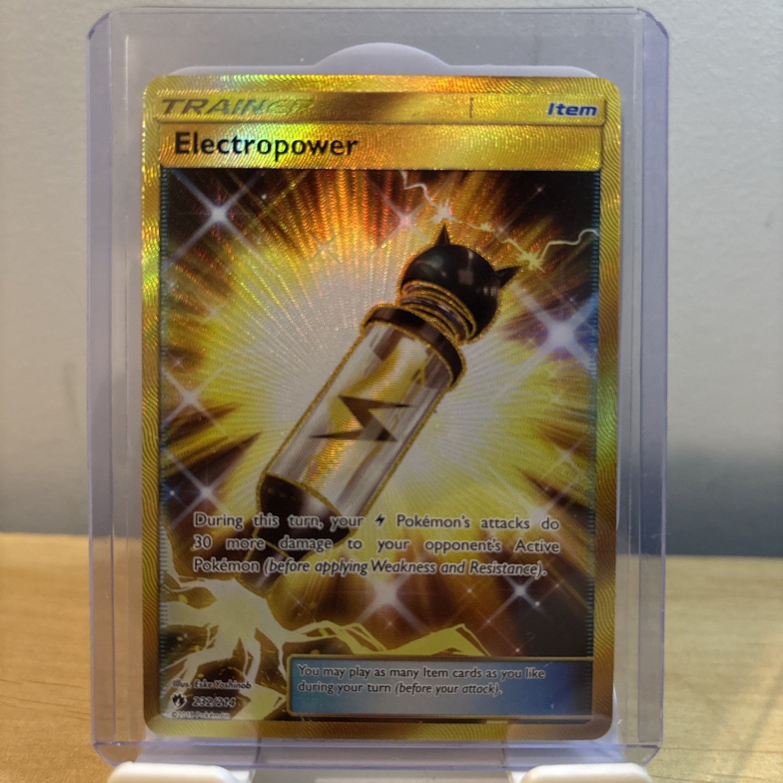 Pokémon TCG Electropower Trainer SM Lost Thunder Secret Rare 232/214 NM