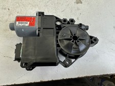 Hyundai Genesis Sedan Right Rear Window Motor DH G80 15-16 OEM