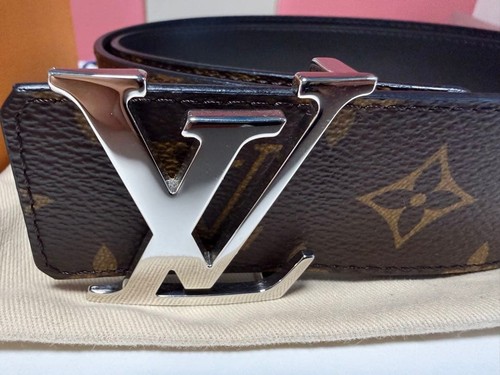 Louis Vuitton Authentic Belt Monogram Design and a Silver Buckle Mens From Japan