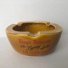 Vintage WADE POTTERY ceramics KING'S RANSOM Luxury Scotch ASHTRAY cigar size WOW