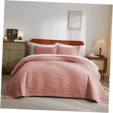 Luxury Velvet Quilt Bedspread, Ultra King/Cal.King 106" x 96" Wave Coral Pink