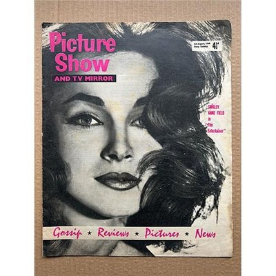 SHIRLEY ANE FIELD PICTURE SHOW MAGAZINE AUGUST 6 1960 - Shirley ,the entertainer