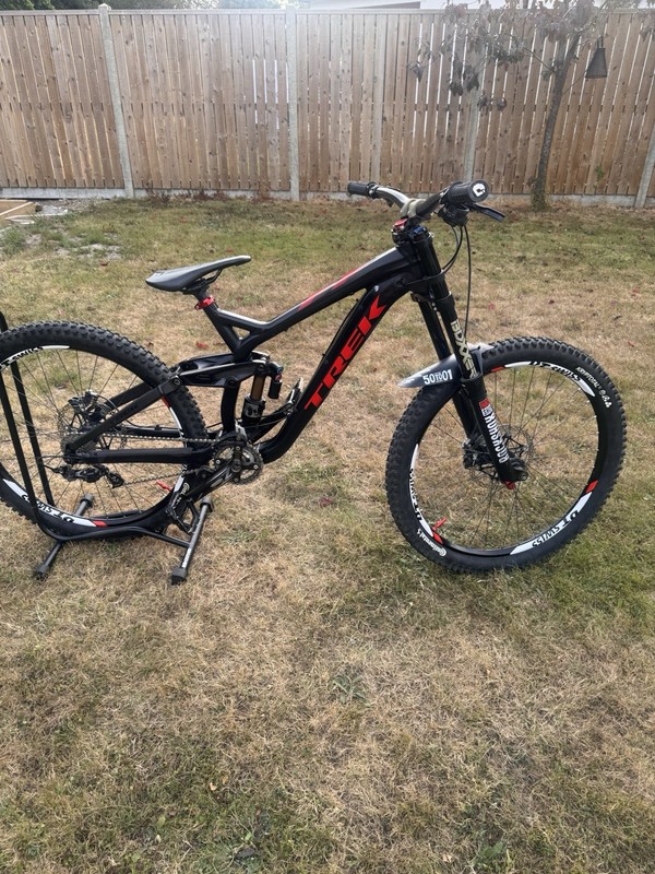 Trek Session 8  Downhill MTB,Medium Frame,27.5 Wheels