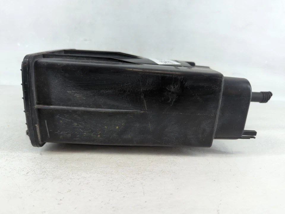 2011 Nissan куб топлива пара древесного угля канистра UI0BK - Изображение 2 из 4