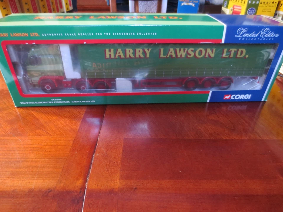 CORGI CC12418 VOLVO FH12 GLOBETROTTER CURTAIN SIDE HARRY LAWSON LTD 1/50 SCALE - Image 2 of 4