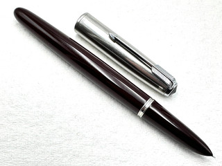 VINTAGE 1950 PARKER 51 SPECIAL BURGUNDY STAINLESS STEEL AEROMETRIC FOUNTAIN PEN