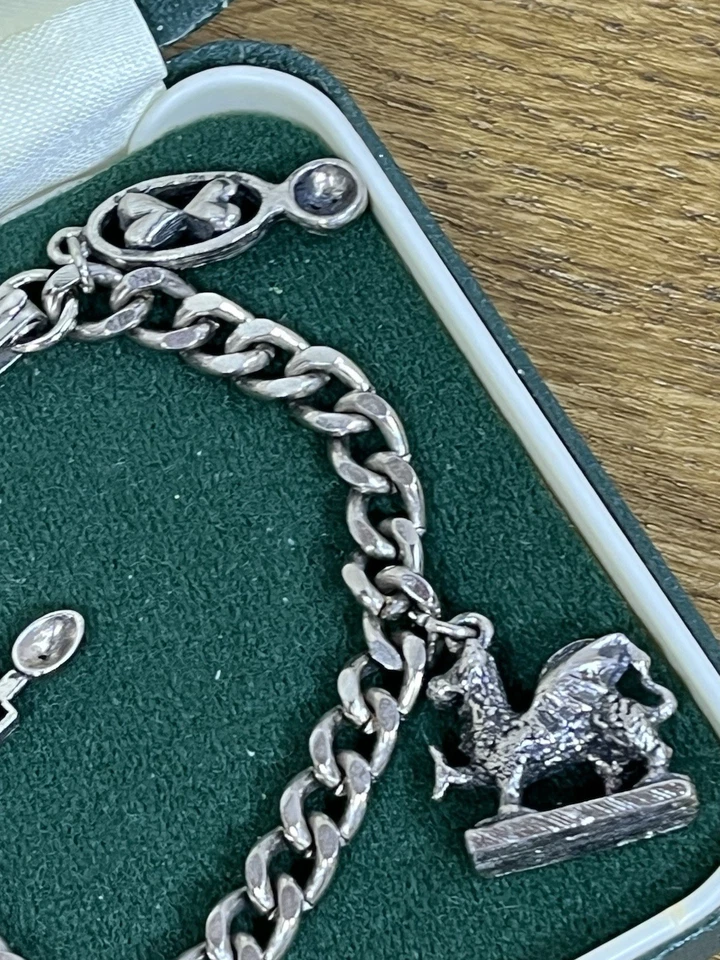 Vintage Welsh Theme Silver Tone Dangly Charm Chain Bracelet Dragon Love Spoon - Image 3 of 4