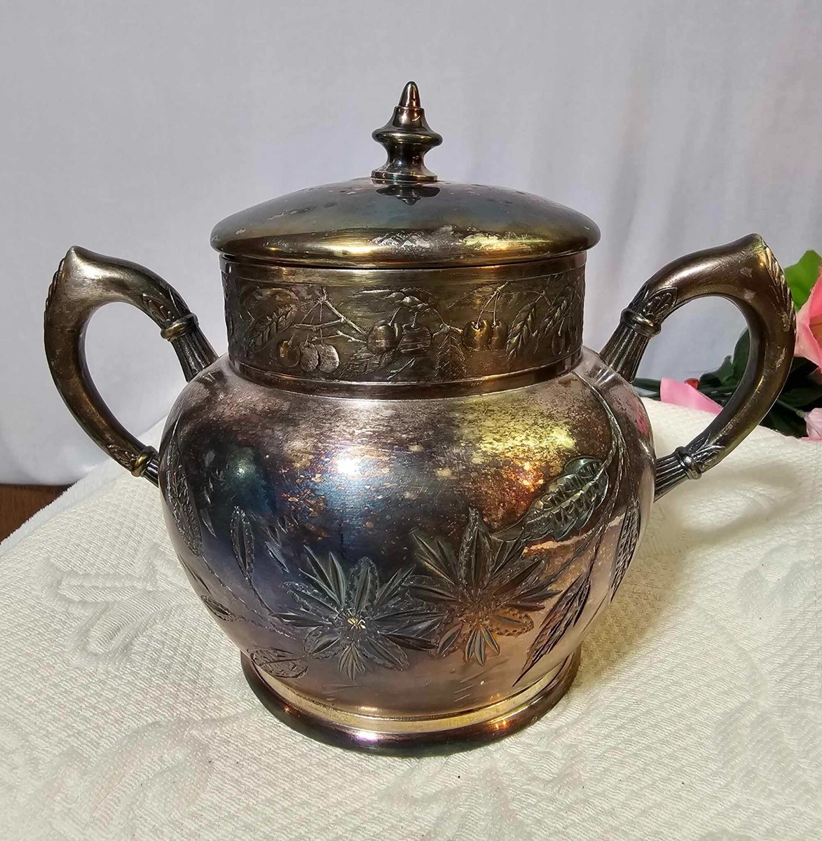 Vtg FB rogers silver co taunton mass 1225 Silverplate Flower