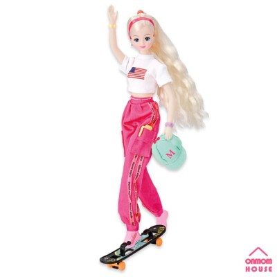 Mimi World Fashion Tour Series - MIMI IN LA Toy Korean Maron Doll