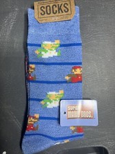 Nintendo Super Mario Bros Socks Bioworld Men 6-12 NEW