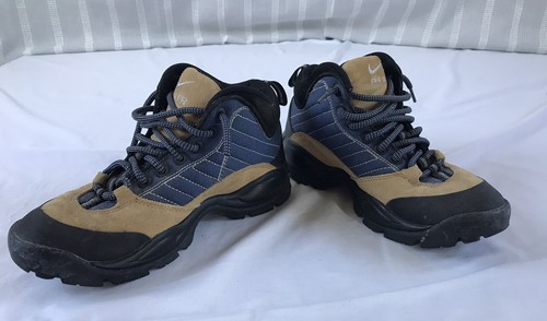 Vintage 90s Nike Air ACG Trail Hiking 