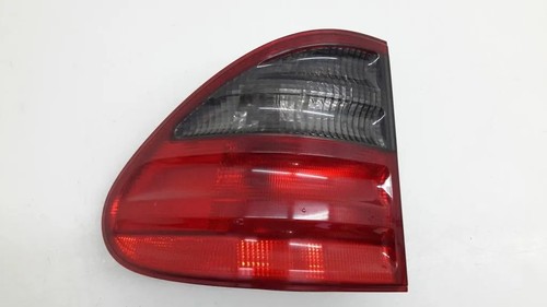 MERCEDES-BENZ E W210 Rücklicht hinten links A2108206764 3.20 Diesel 20974126
