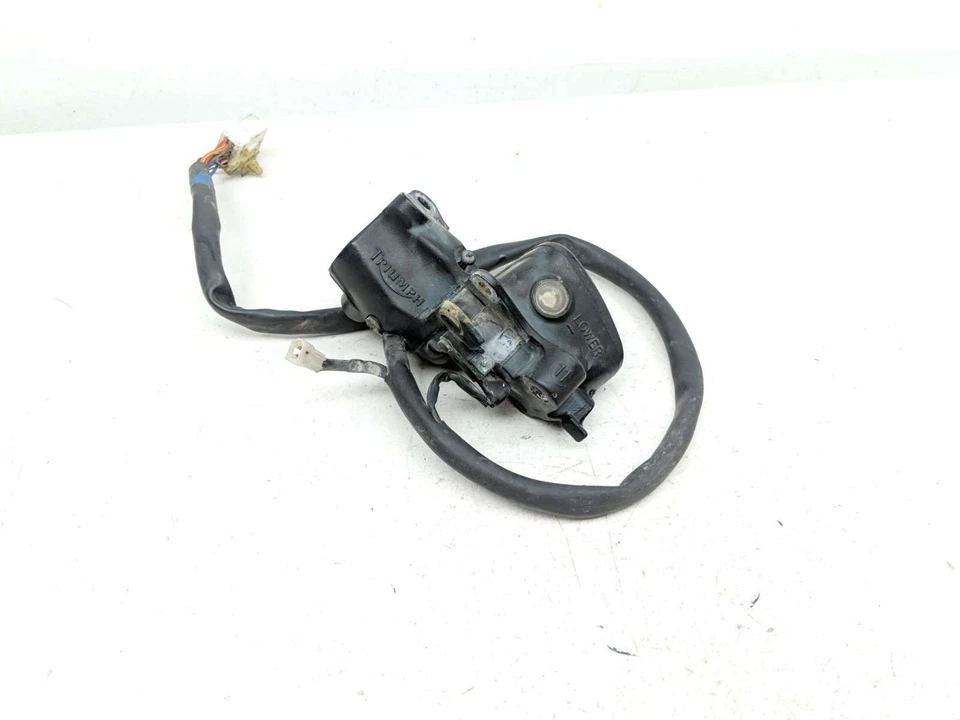 Cilindro maestro de freno delantero derecho Triumph America 16 e interruptor de control parada de arranque Foto 4 de 4