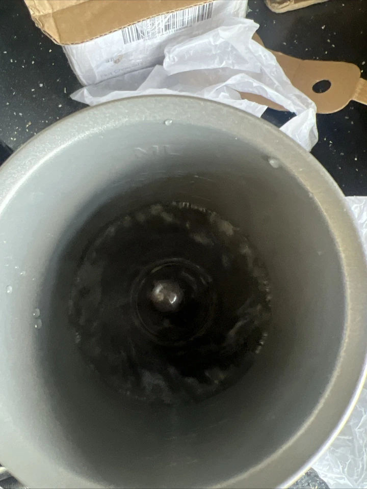 Dualit Handheld Hot Chocolate Maker & Milk Frother 340ml -Black *Good Condition* - Image 4 of 4