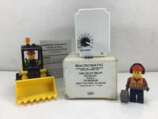 TR-50228-05 - MACROMATIC - TIME DELAY RELAY ON DELAY - **NEW OLD STOCK!!**