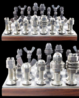  1960 INDUSTRIAL ARTS CHESS SET / chess set c. 1960
