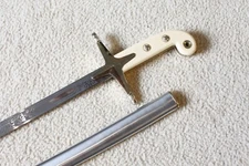 S0119 U S M C USMC MARINES CORPS OFFICER MAMELUKE SWORD W/ CROSS GUARD 38.3"