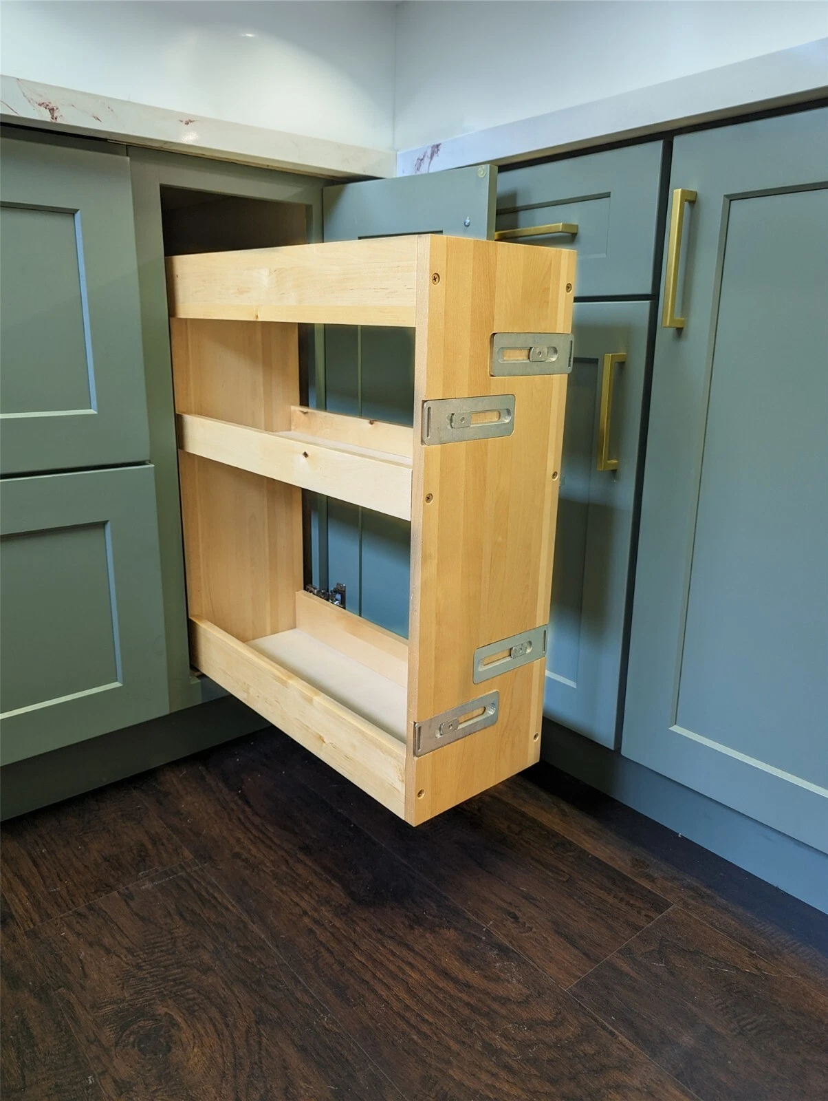 Pull Out Kitchen Cabinet Storage Spice Rack for kitchen Organizer Spice Cabinet
Opens in a new windo