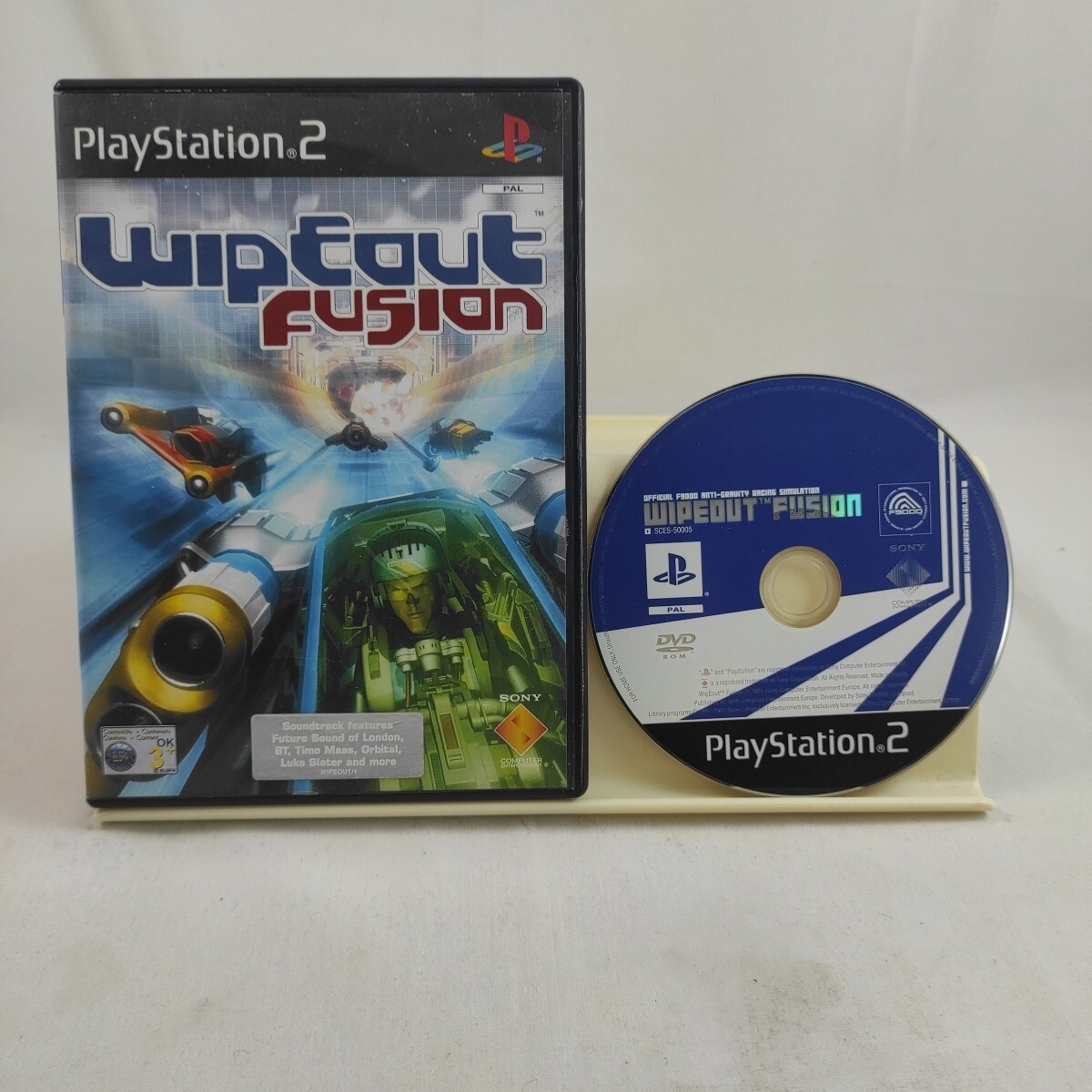 WIPEOUT FUSION PlayStation 2 PS2 Case and Disc game