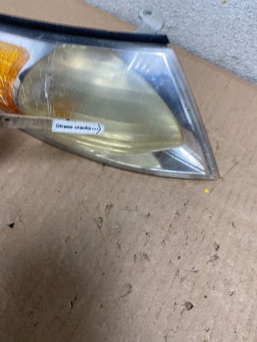 2002 to 2003 Toyota Solara Corner Light Right Passenger Turn Signal M4775 DW - Picture 5 of 10