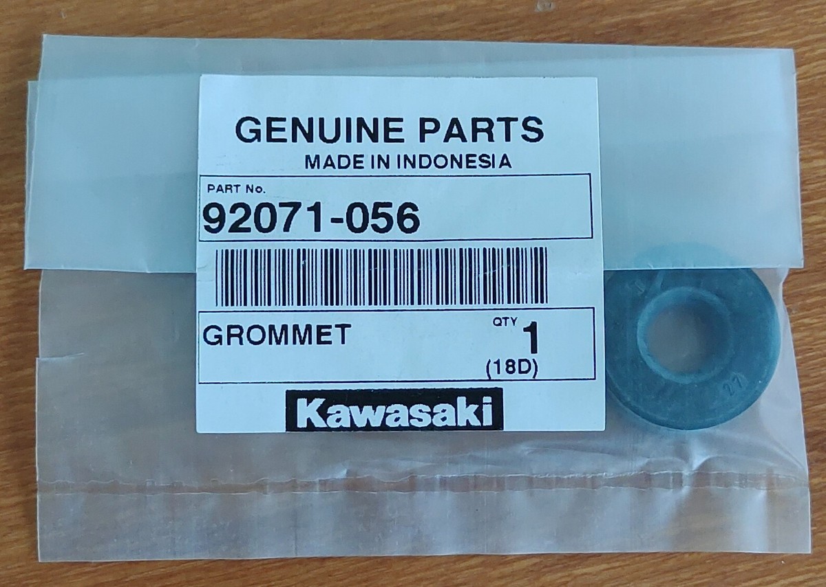 Genuine Kawasaki KZ1000 Police Ninja ZX11 250R H2 Grommet PN