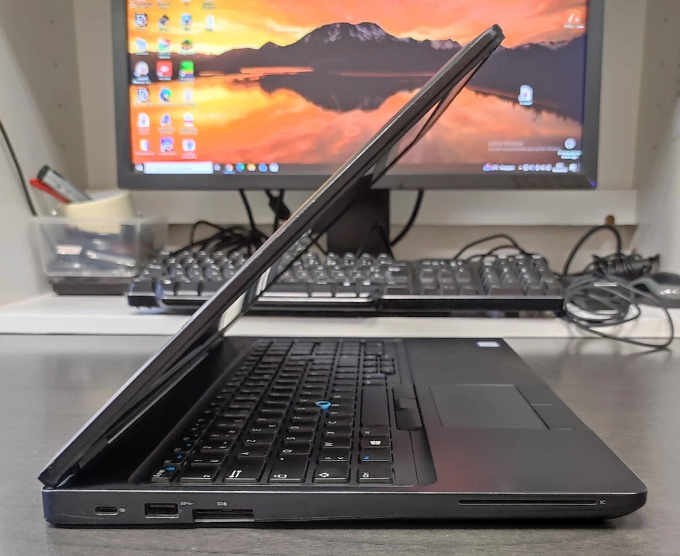 Dell Latitude 5590 · i5-8350U · 16GB · 256GB, photo 4 sur 5