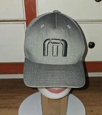 Travis Mathew B-Bahamas Fitted Hat Cap Flexfit L-X Logo Embroidered Gray Yupoong