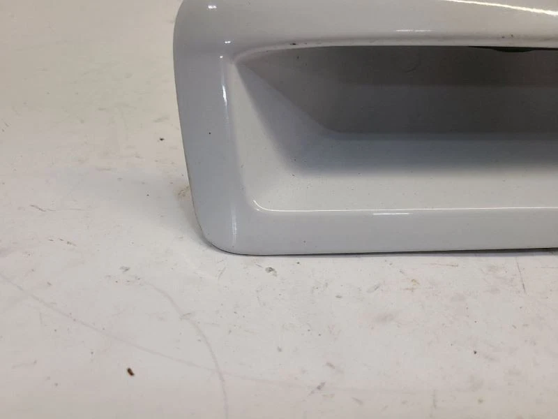 2011-2015 FORD EXPLORER LIFTGATE HANDLE OEM WHITE Foto 3 de 4