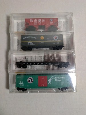 N Scale Micro-Trains 21212 Fallen Flags 4 Pk 
