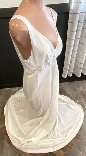 Vtg Rogers Wedding Night Romantic Lace Inset Plunging Bust White Gown L 40 - Picture 4 of 5