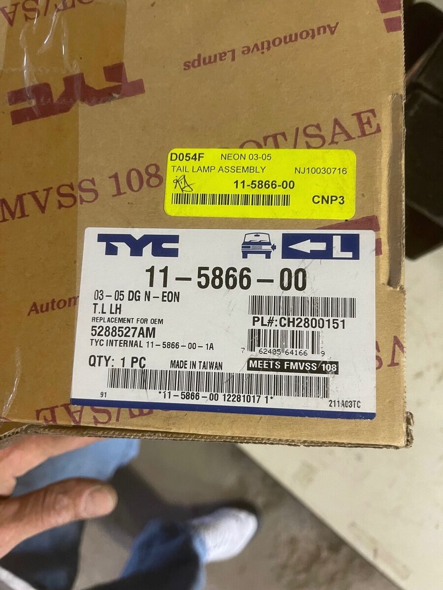 Tail Light Assembly TYC 11-5866-00 fits 03-05 Dodge Neon for Tail Light Assembly TYC 11-5866-00 fits 03-05 Dodge Neon for