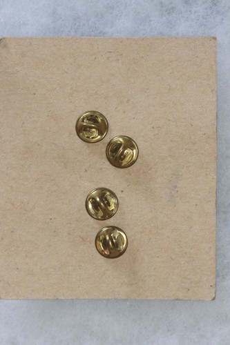 INSIGNIAS DE COLLAR DE METAL ORIGINALES DE INFANTERÍA DE EE. UU. BOS EN TARJETA 1 CADA UNA - Imagen 2 de 2
