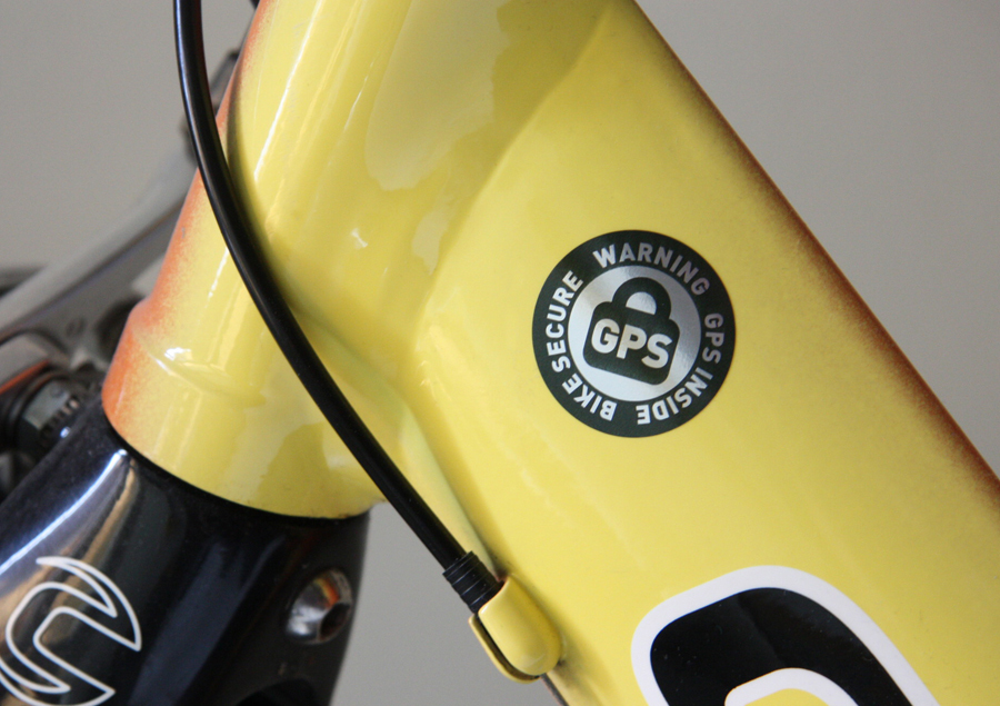 4 GPS INSIDE STICKER WHEEL SECURITY BIKE SECURE WARNING ROAD BIKE BICYLE STICKER