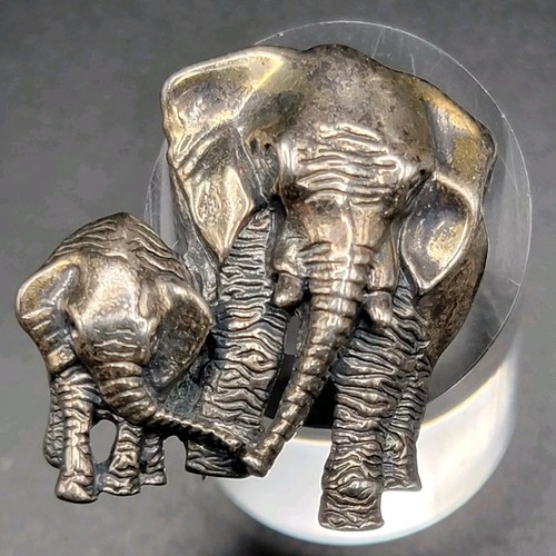 Vintage 925 Silver Brooch Elephant Family Mom Baby Trunks Love Pin Luck Patina 9 - Picture 15 of 24