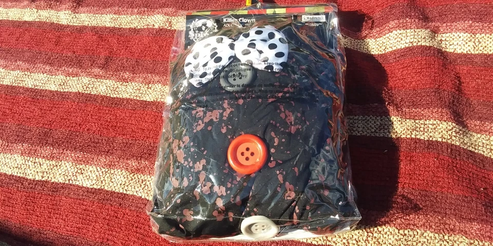 Girls Killer Clown Costume Small/Medium Bloody New in Package - Image 3 of 4