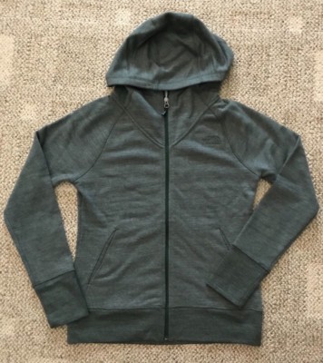 north face zip up sweatshirt