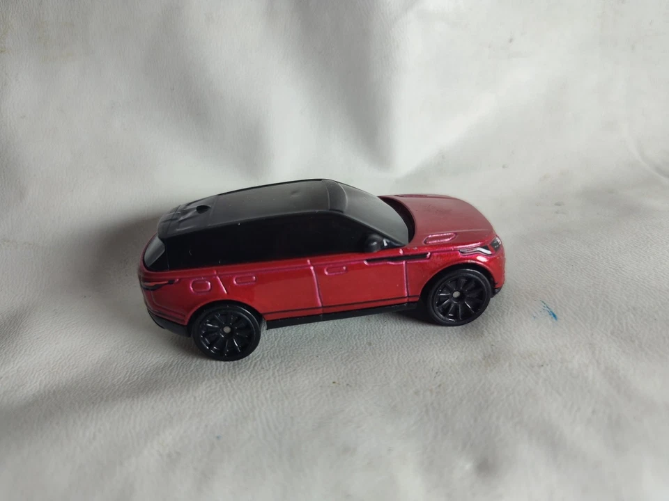 Red Hot Wheels Range Rover Velar 压铸汽车 – 二手 — 第 4/4 张图片