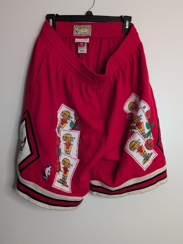 Chicago Bulls Mitchell & Ness Roses Banners Shorts Mens XL Swingman Collection