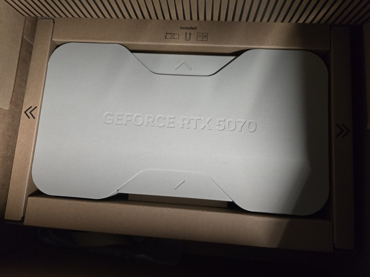 NVIDIA GeForce RTX 5070 Founders Edition FE Graphics Card 12GB