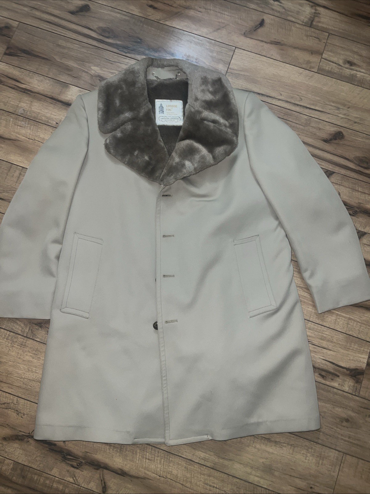 Men's London Fog Outerwear of Distinction Fur Lined Beige Coat Size 40 Regular